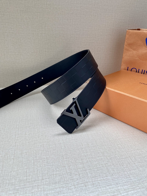 激安ルイヴィトンベルト側面デザイン